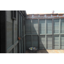 caseta en madera plastica