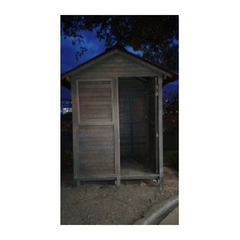 caseta en madera plastica