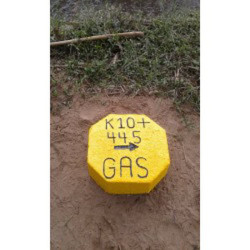 mojón octagonal